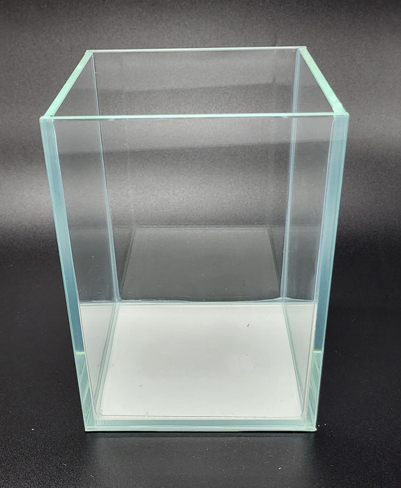 AP Cubed Series Rimless Aquarium 0.4 gallon