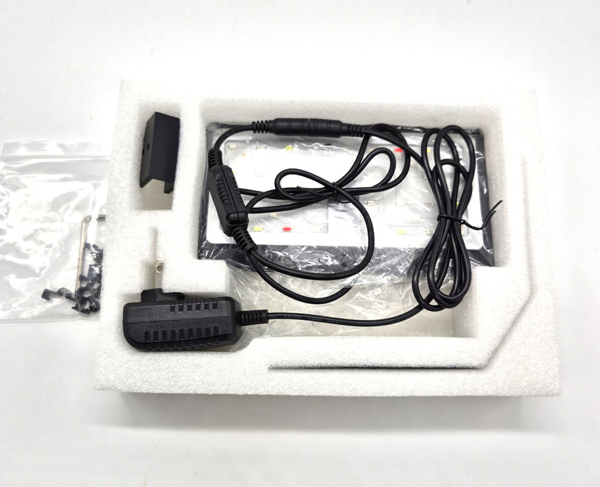 Dee-P30 Clip On Saltwater LED Light (7" x 4")
